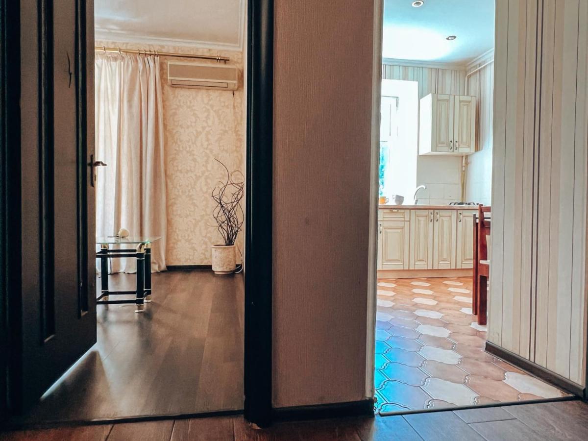 Квартира В Центре Крещатика Kiev Dış mekan fotoğraf