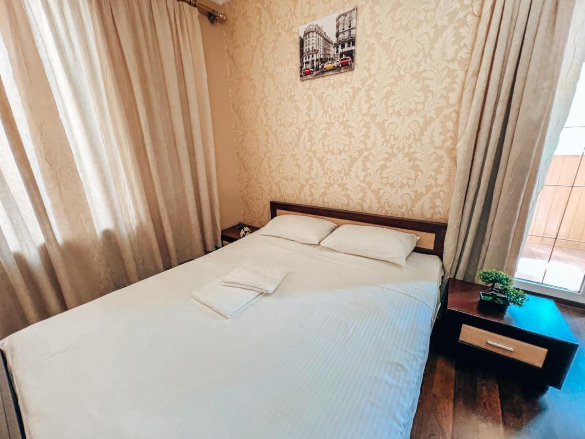 Квартира В Центре Крещатика Kiev Dış mekan fotoğraf